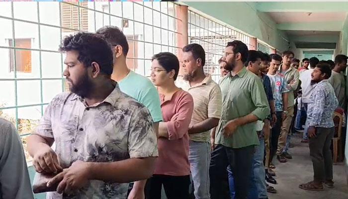 বিএনপি ৫০ শতাংশ ও জামায়াতের ৩২ শতাংশ ভোট, নতুন মন্ত্রিসভার শপথ মঙ্গলবার