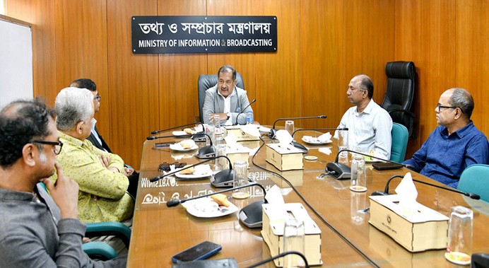 গণমাধ্যমে পেশাদারিত্বের ওপর গুরুত্বারোপ তথ্যমন্ত্রীর
