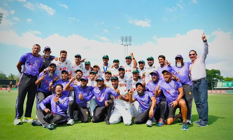 ৯ উইকেটে অস্ট্রেলিয়াকে হারিয়ে ইতিহাস গড়ল বাংলাদেশ
