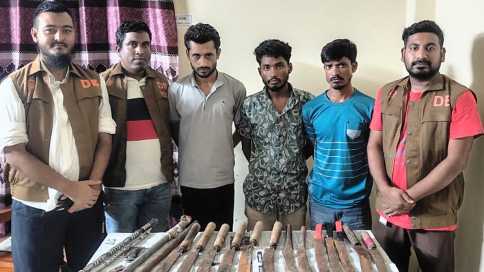 ফতুল্লায় ডাকাতির প্রস্তুতি, অস্ত্রসহ গ্রেপ্তার ৩
